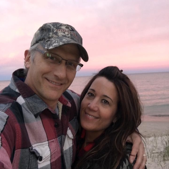 Meet your Posher, Brooke - Picture 1 of 1